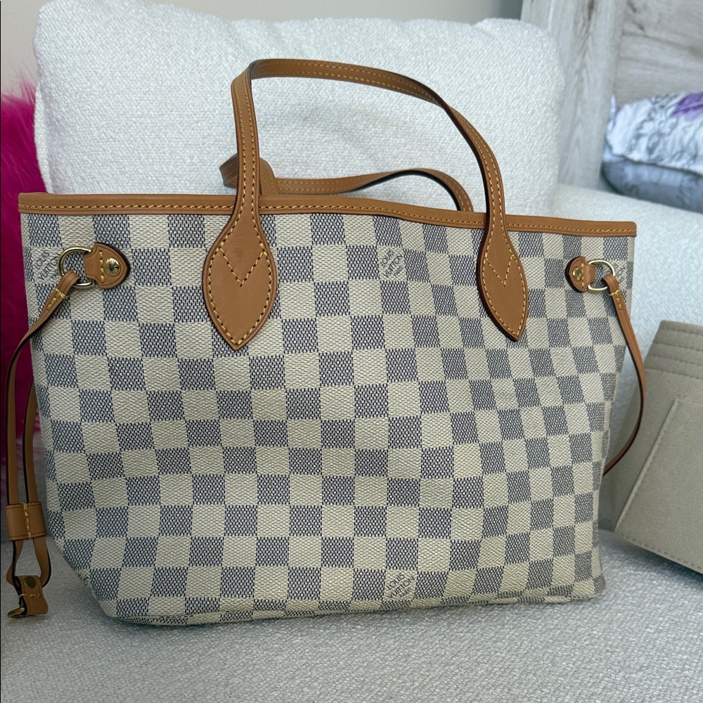 Louis Vuitton Neverfull PM Damier Azur Canvas